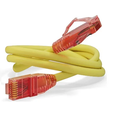 PC-LPM-UTP-RJ45-RJ45-C5e-0.3M-LSZH-YL